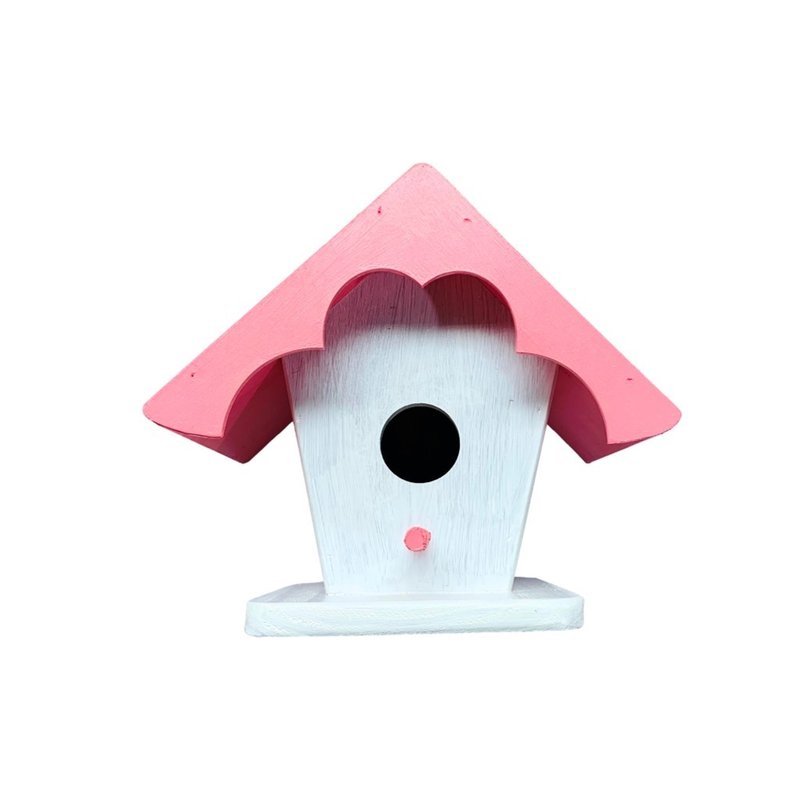 casinha telhado madeira rosa