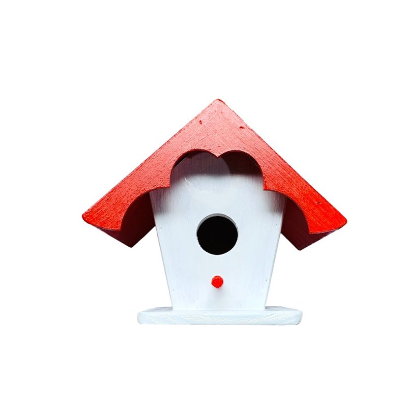 casinha telhado madeira vermelho